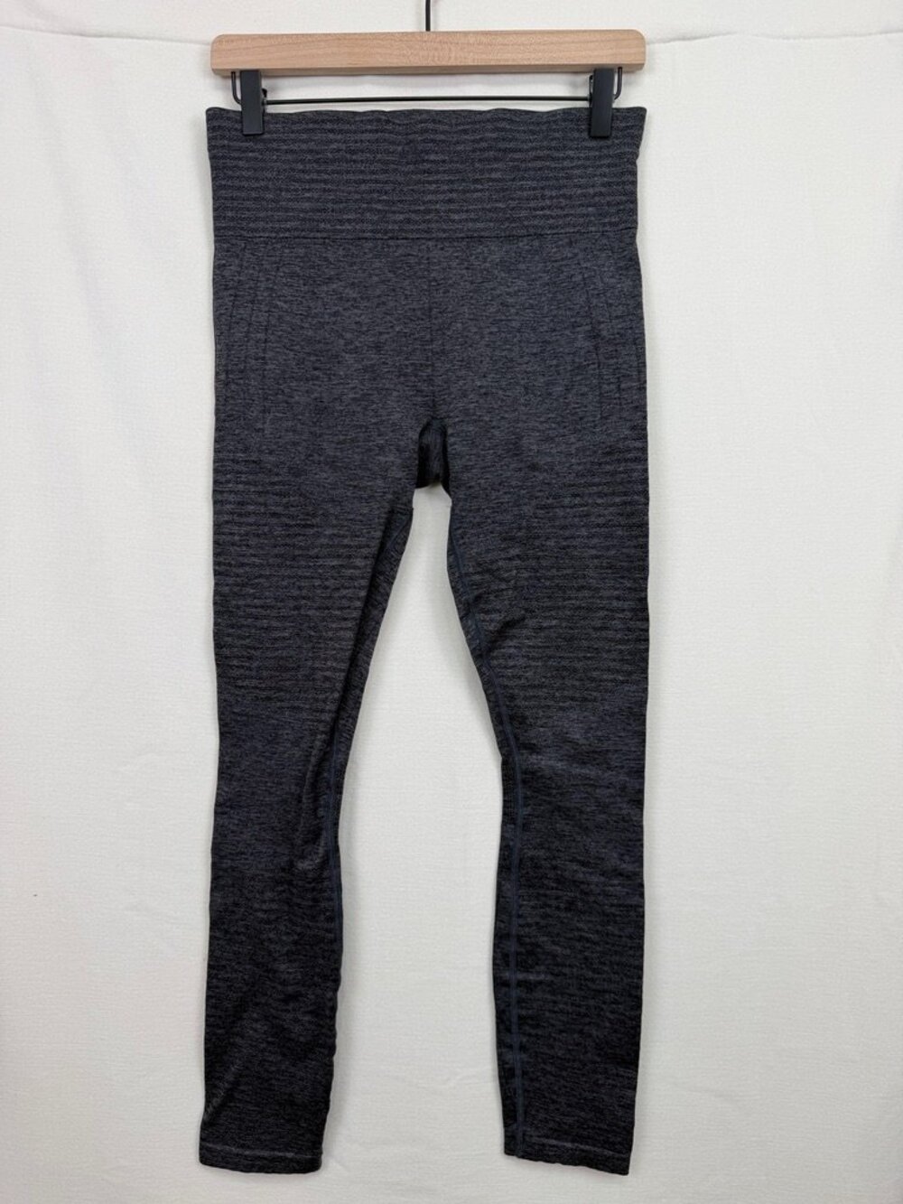 Athleta Charcoal Gray Herringbone Metro High Waisted Leggings Size Medium  Super